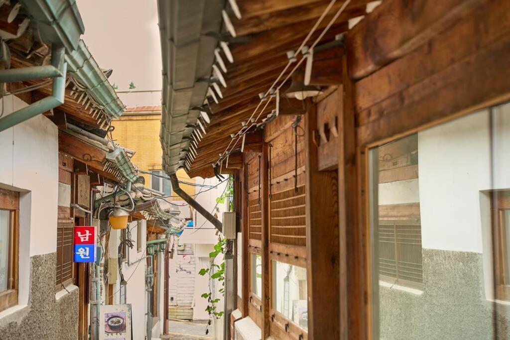 Apartemen Hanok Angnid Gongian Seoul