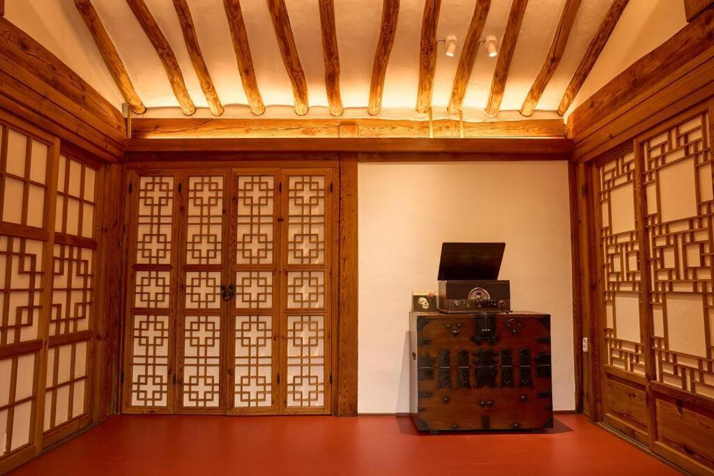 Hanok Angnid Gongian Apartemen *